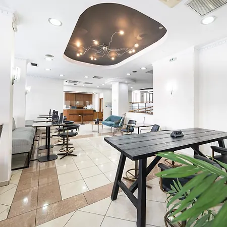 Rotonda 3* Tessalónica