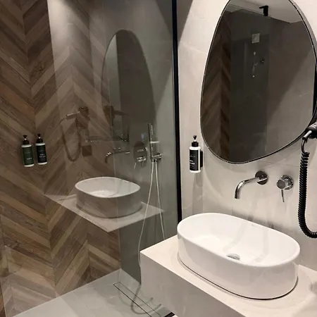 Rotonda Hotel 3*