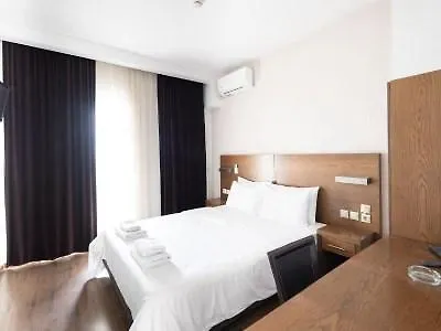 Ξενοδοχείο Rotonda 3*