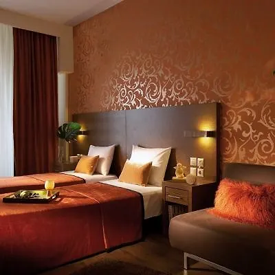 Rotonda Ξενοδοχείο 3*