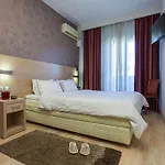 호텔 Rotonda 3*