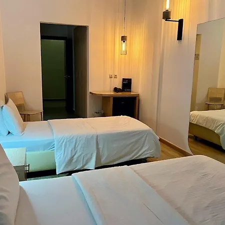 Rotonda Otel 3*