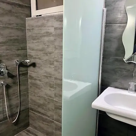 Ξενοδοχείο Rotonda 3*